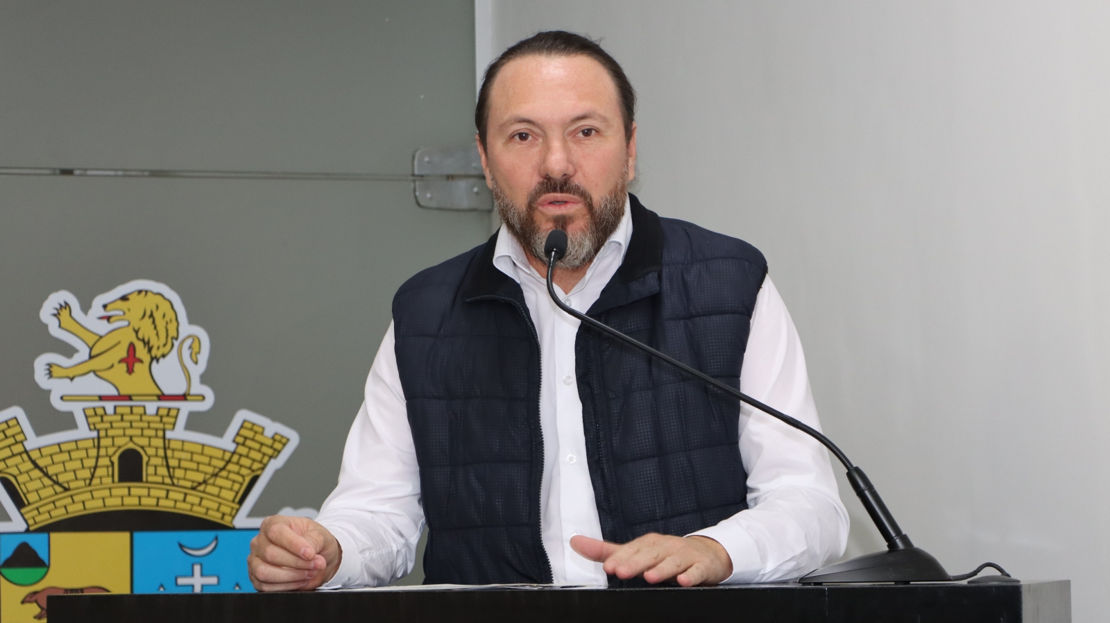 MAURÍCIO COUTO ABORDA POLÍTICAS PÚBLICAS AOS IDOSOS E CONTROLE DO TABAGISMO 