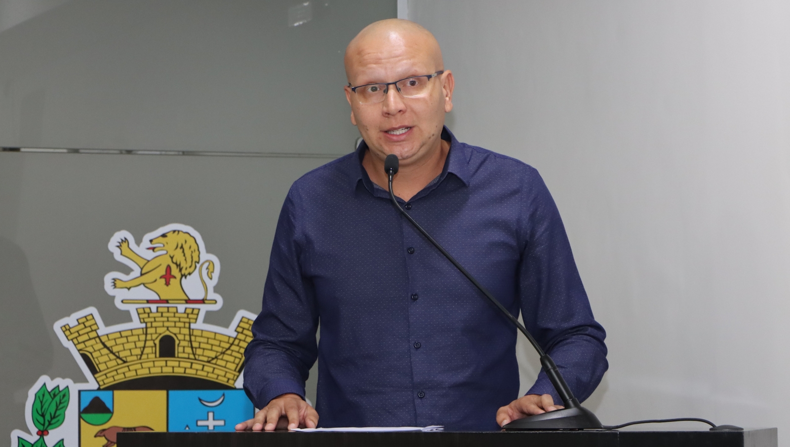 VEREADORES VOTAM PROIBIÇÃO DA COMERCIALIZAÇÃO E INSTALAÇÃO DE DISPOSITIVOS QUE AUMENTAM RUÍDOS EM ESCAPAMENTOS DE MOTOCICLETAS