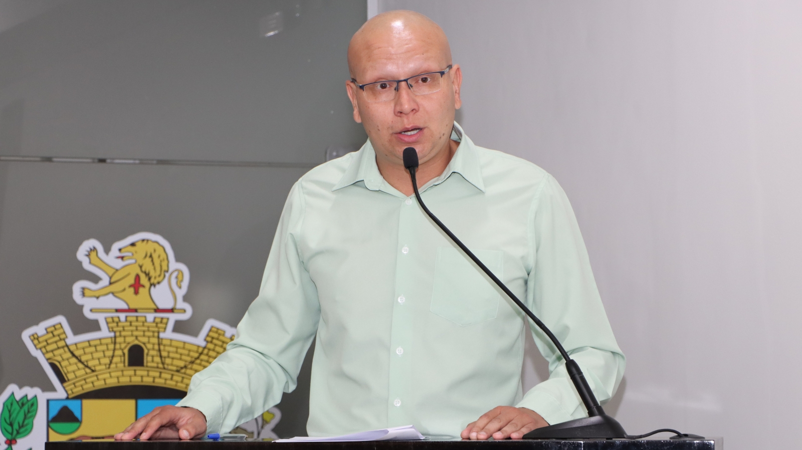 JOÃO ÉDER PEDE INFORMAÇÕES SOBRE A UTILIZAÇÃO DE R$ 667 MIL DE EMENDAS PARLAMENTARES DIRECIONADAS À SAÚDE 