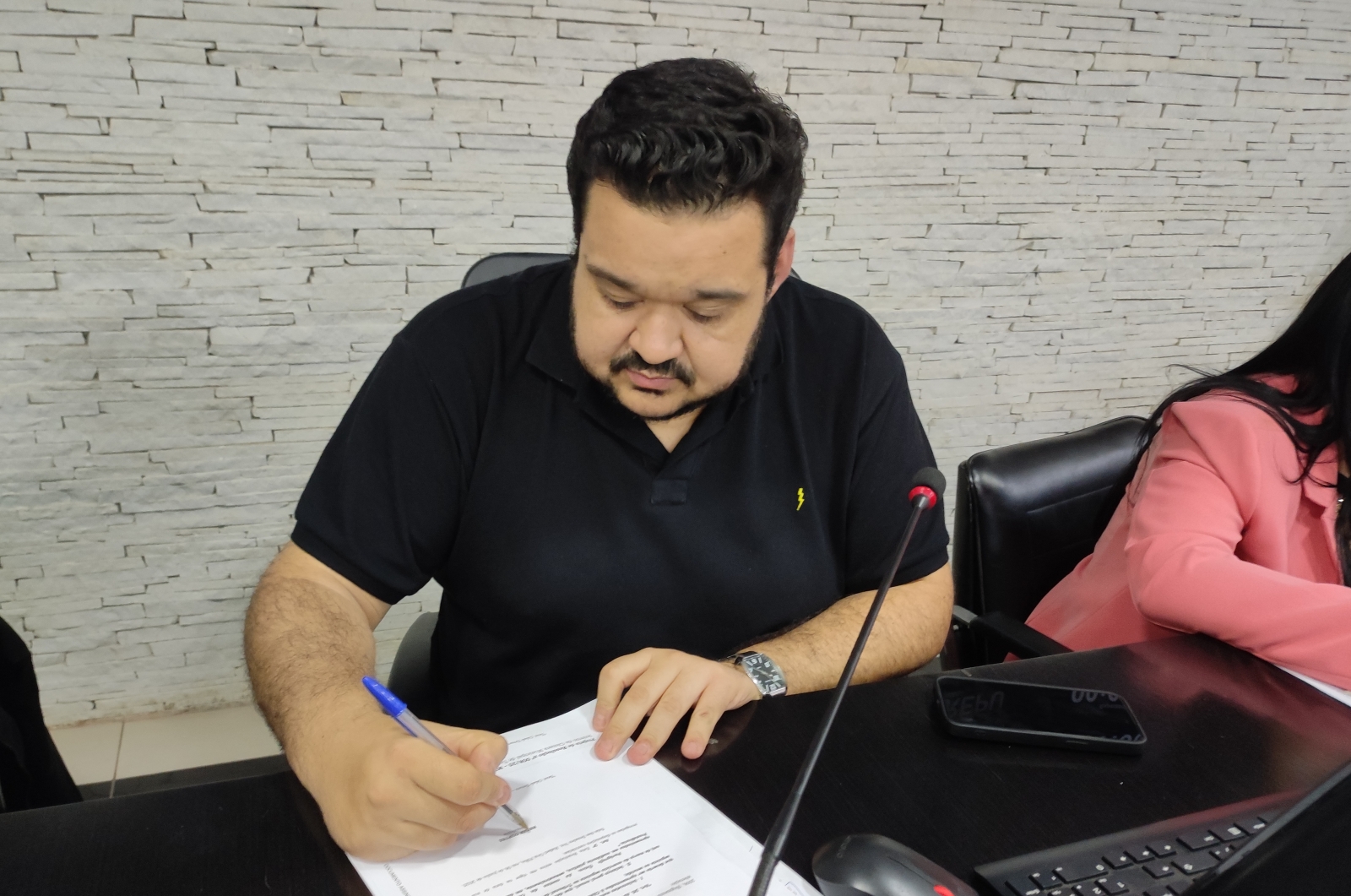 CÂMARA DE TATUÍ DEVOLVE R$ 1,5 MILHÃO AO EXECUTIVO