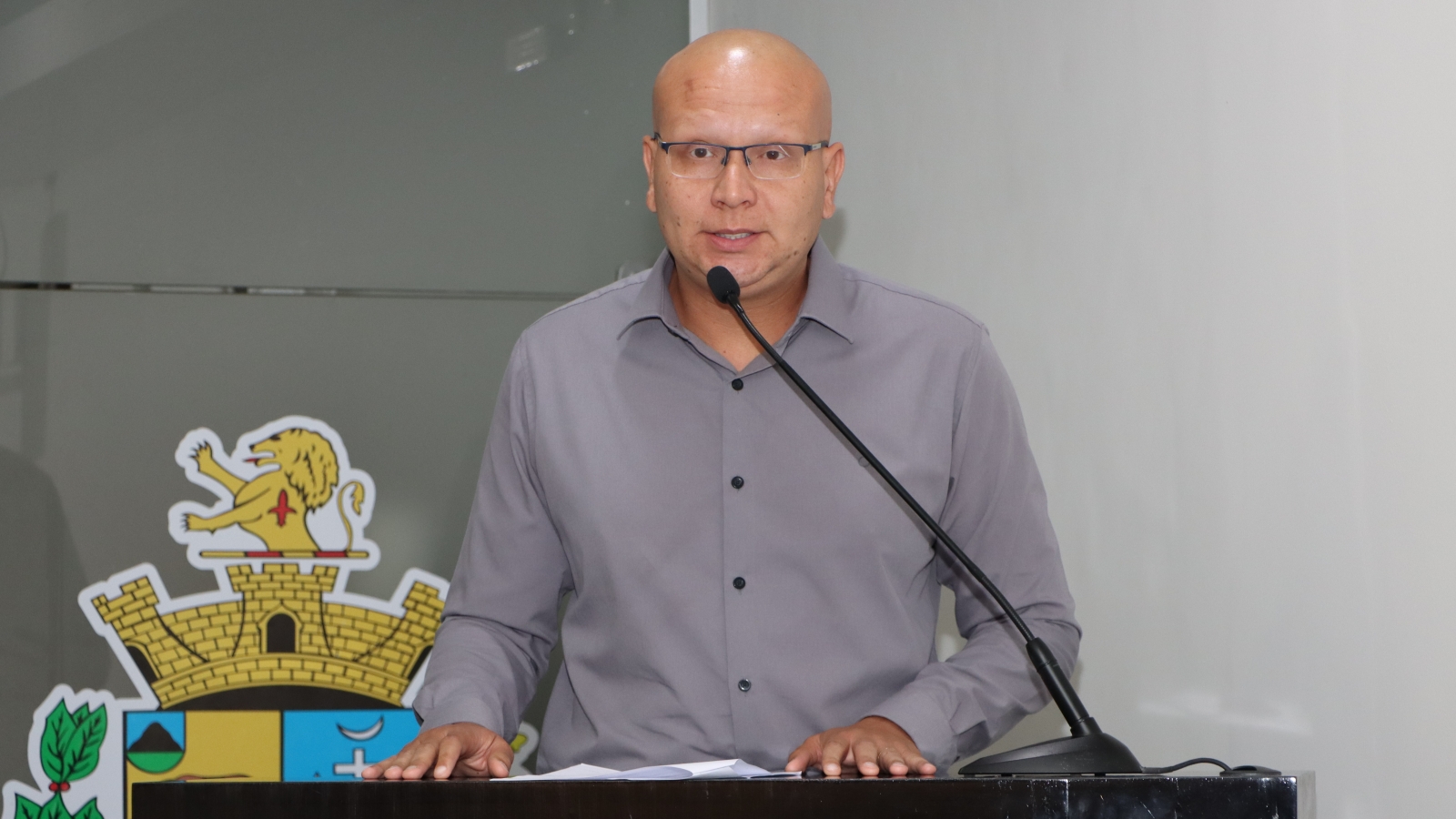 JOÃO ÉDER DESTACA A NECESSIDADE DA TRANSPARÊNCIA EM RELAÇÃO AO FUNDEB