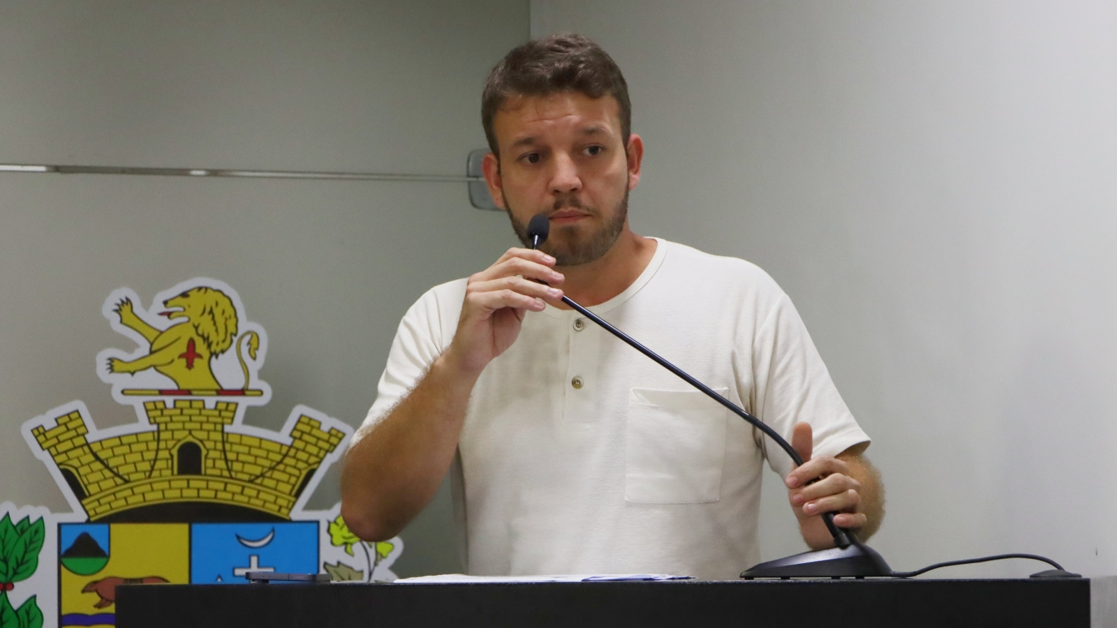 KELVIN SOLICITA EXPLICAÇÕES SOBRE PARCELAMENTOS PREVIDENCIÁRIOS E PROPOSTA PARA EMPRÉSTIMO DE R$ 78,9 MILHÕES