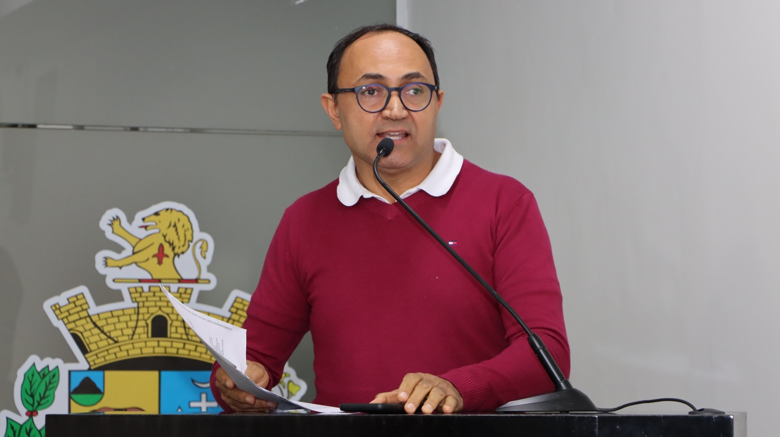 BOSSOLAN DA RÁDIO QUESTIONA SOBRE O FORNECIMENTO DE LANCHE A PACIENTES QUE UTILIZAM A FROTA MUNICIPAL
