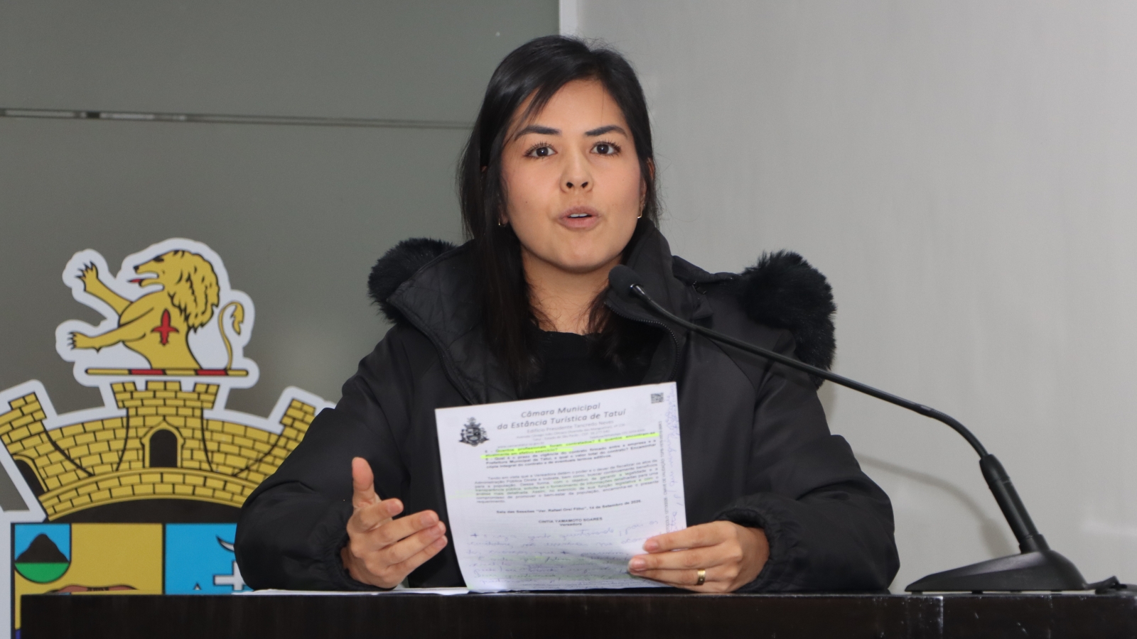 FALTA DE PROFESSOR NA ESCOLA “EUGÊNIO SANTOS” GERA QUESTIONAMENTO DE CINTIA YAMAMOTO