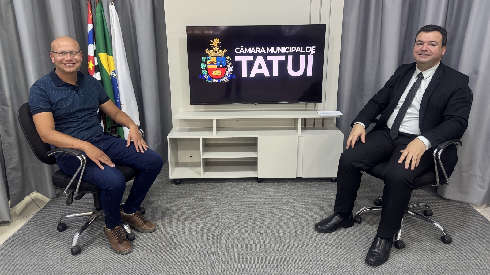 JOÃO EDER É ENTREVISTADO NO PROGRAMA “FALA, VEREADOR!”