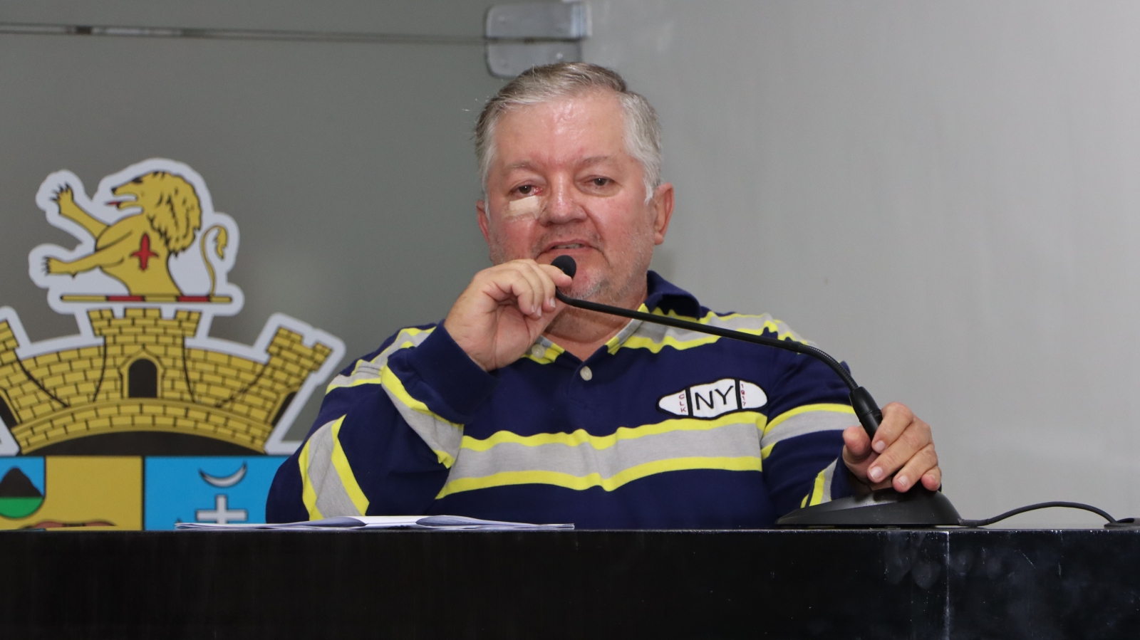 EDUARDINHO PERBELINI APRESENTA DEMANDAS SOBRE TRÂNSITO