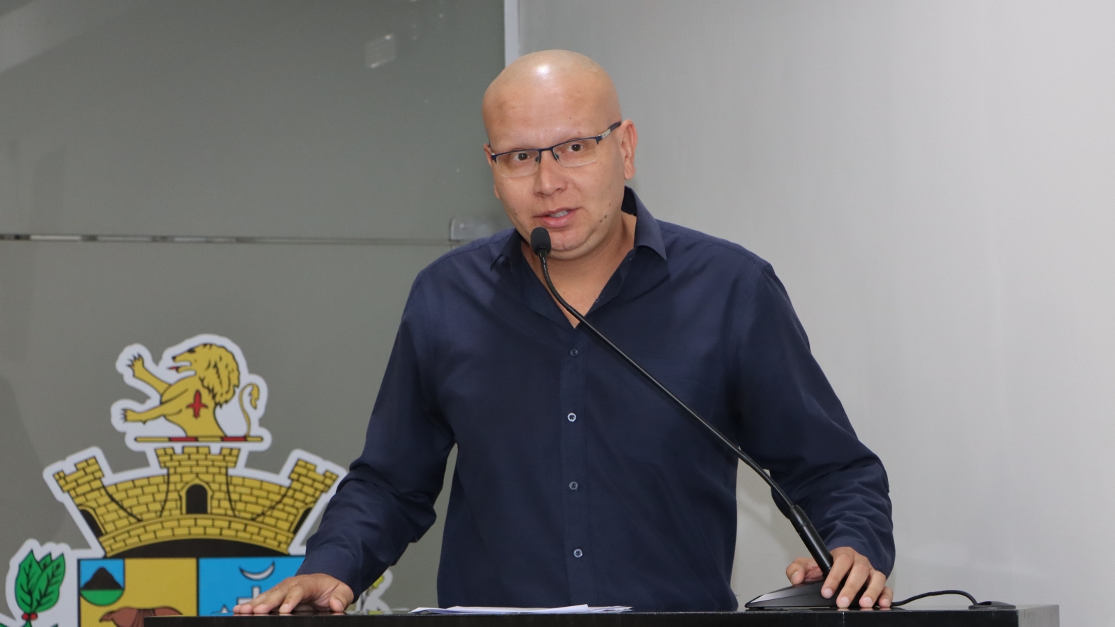 JOÃO ÉDER QUESTIONA A RESPEITO DA FALTA DE MEDICAMENTOS PARA PACIENTES DIABÉTICOS