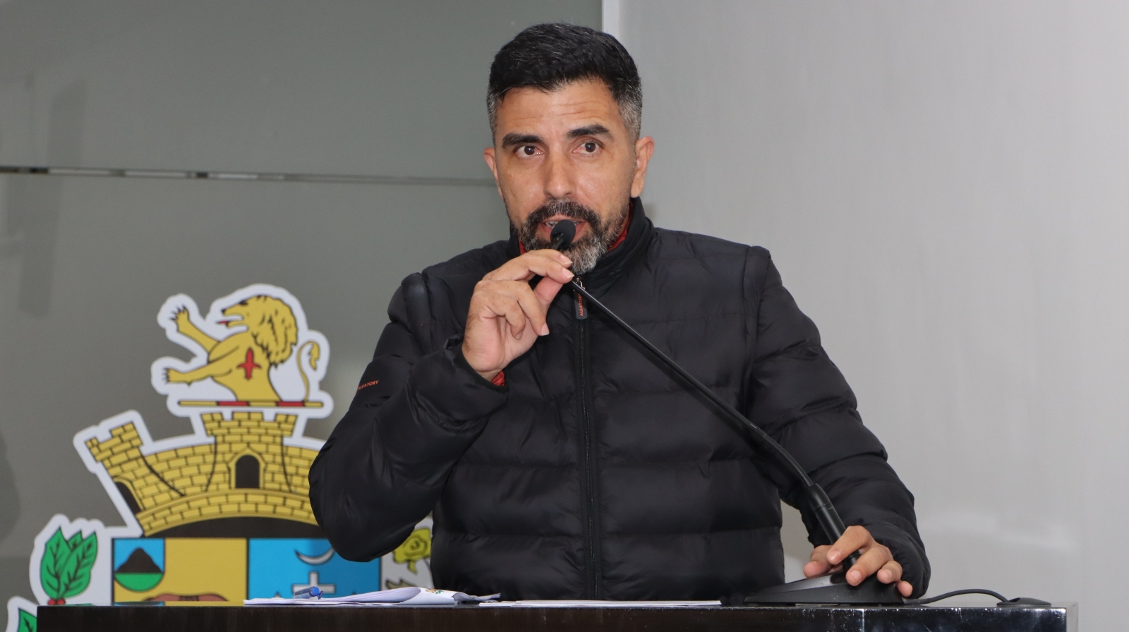 RICARDO TREVISANO REBATE REQUERIMENTOS RELACIONADOS A CALÇADAS