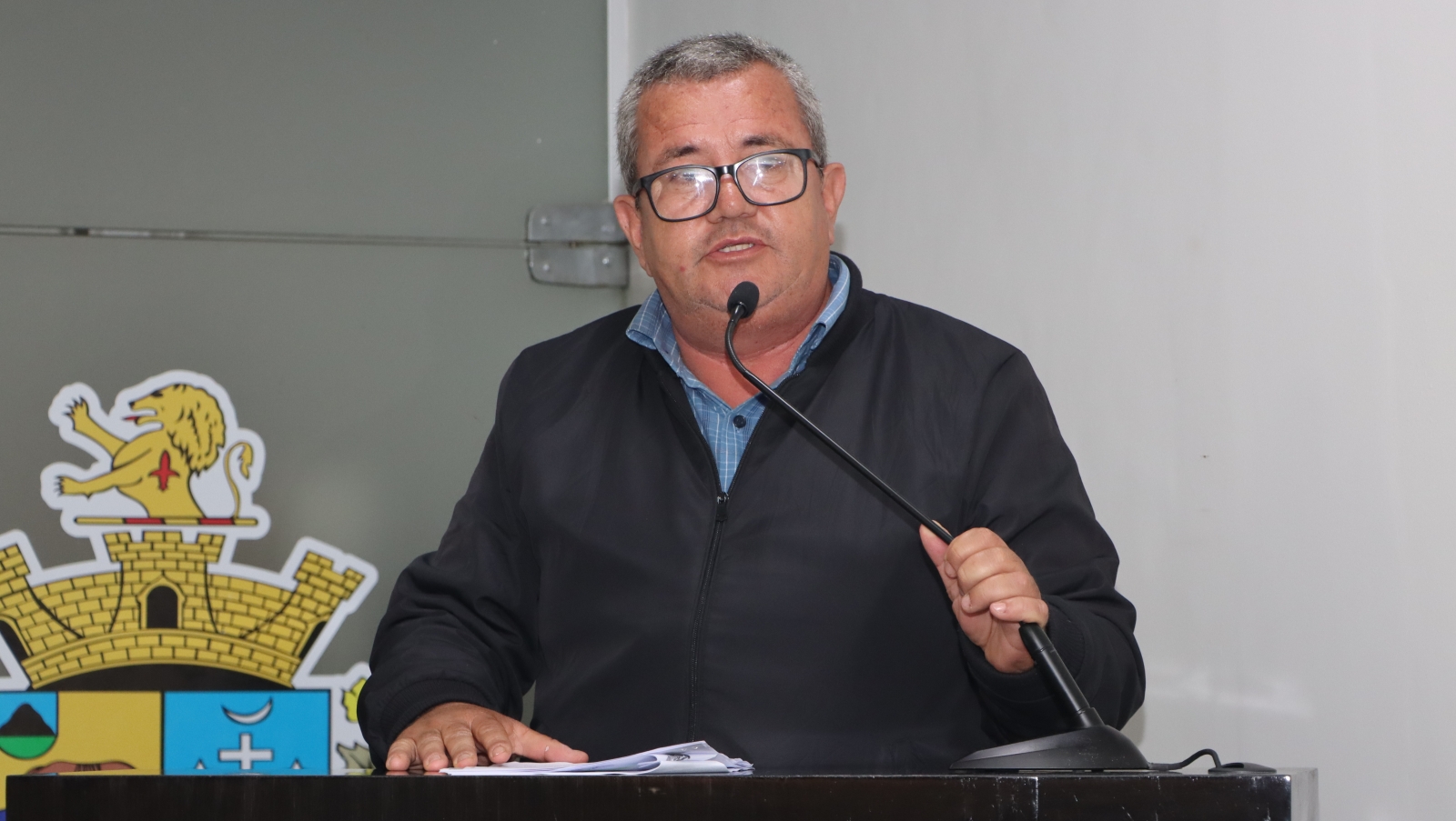 MÁRCIO DO SANTA RITA COBRA PROVIDÊNCIAS PARA ALUNOS QUE ESTÃO HÁ DUAS SEMANAS SEM IR À ESCOLA POR FALTA DE TRANSPORTE 
