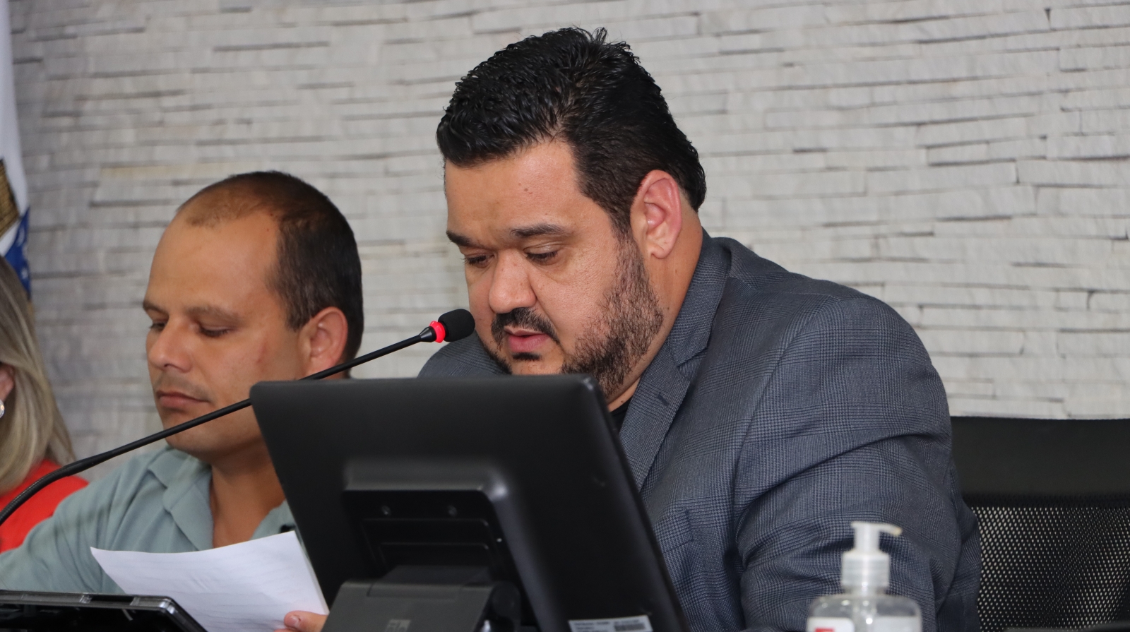 CÂMARA DE TATUÍ DEVOLVE R$ 500 MIL AO EXECUTIVO