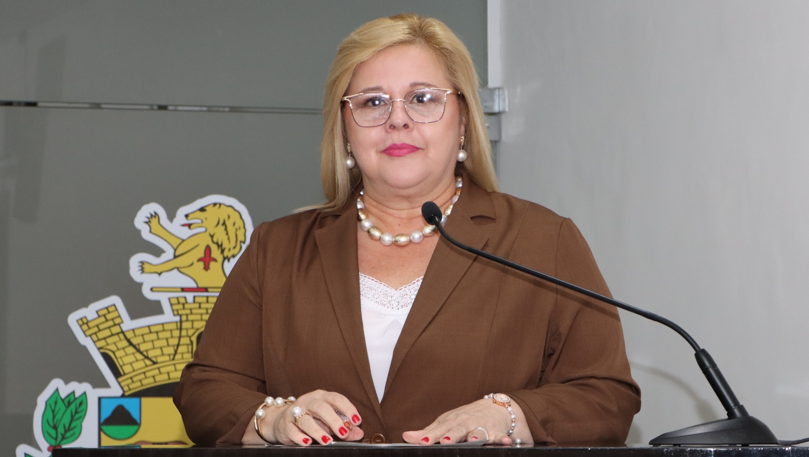 ELAINE MIRANDA FALA SOBRE LIBERDADE RELIGIOSA