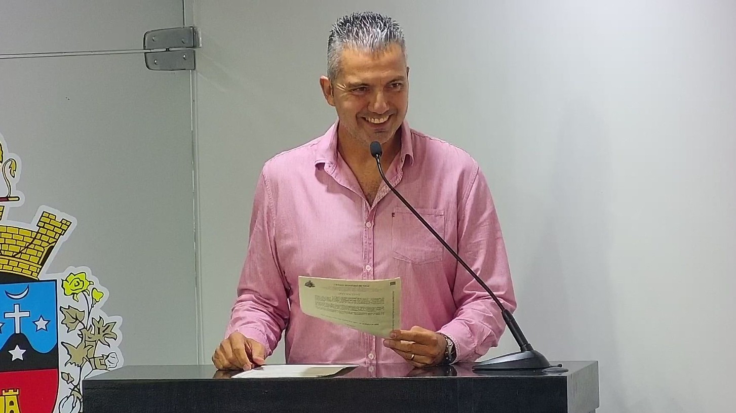 ALEX MOTA DESTACA MOÇÕES DE APLAUSOS E CONGRATULAÇÕES