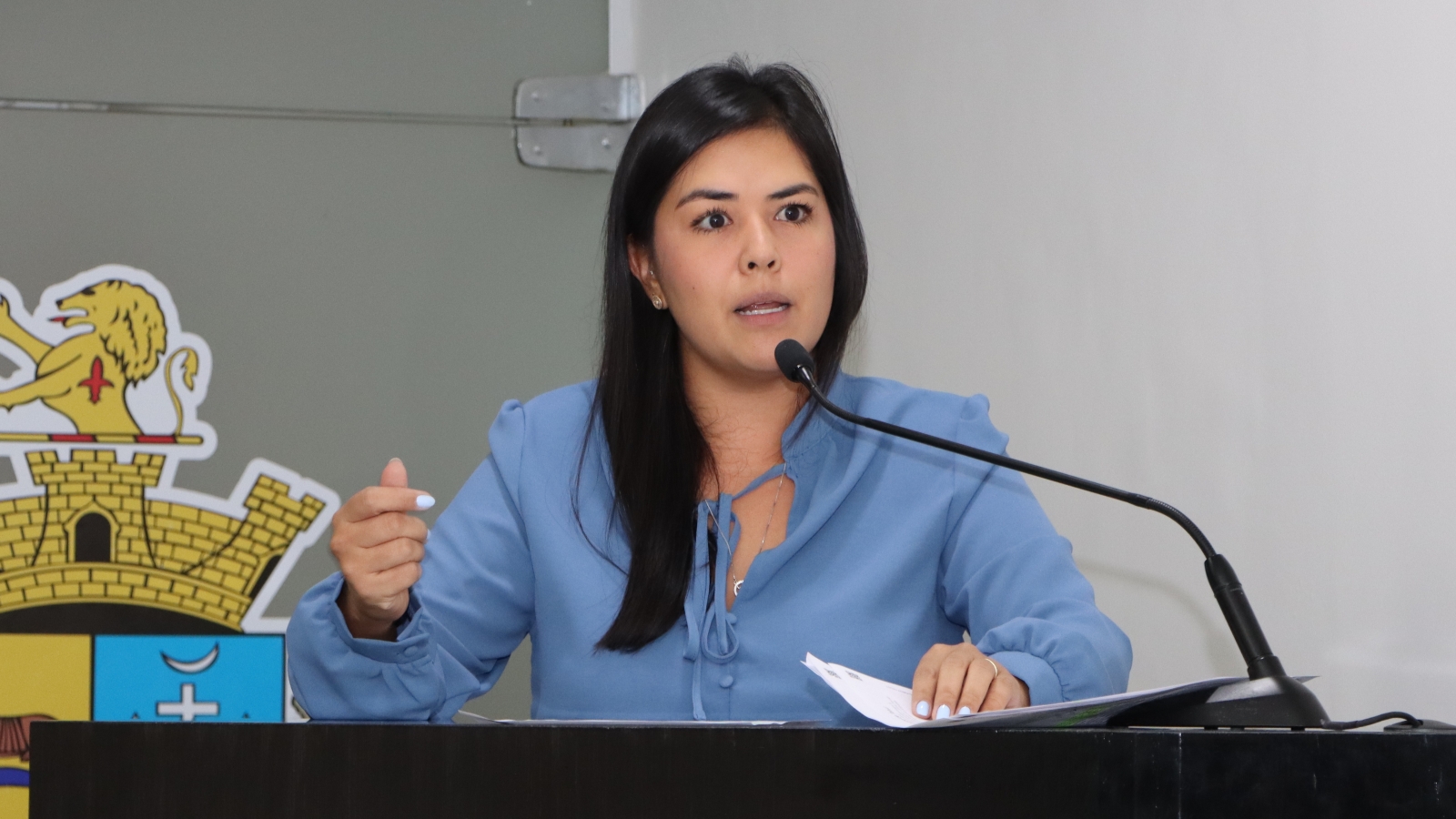 CINTIA YAMAMOTO QUESTIONA ATUAÇÃO DE COMISSIONADOS E PEDE CONVOCAÇÃO DOS AGENTES DE SAÚDE QUE PASSARAM EM CONCURSO PÚBLICO