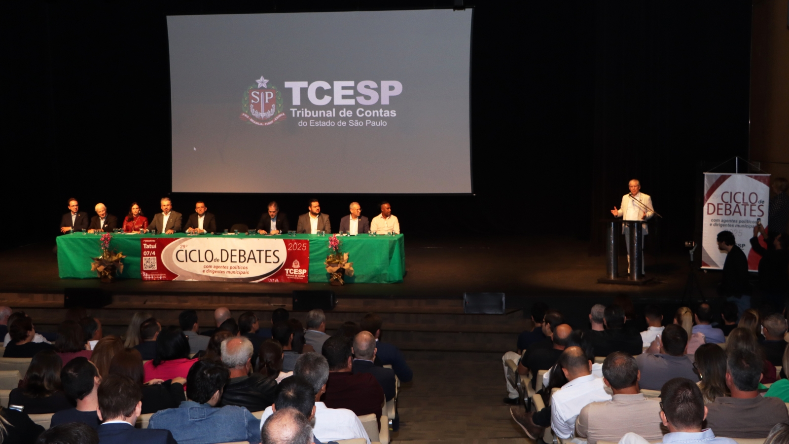 ENCONTRO DO CICLO DE DEBATES DO TCE-SP É REALIZADO EM TATUÍ