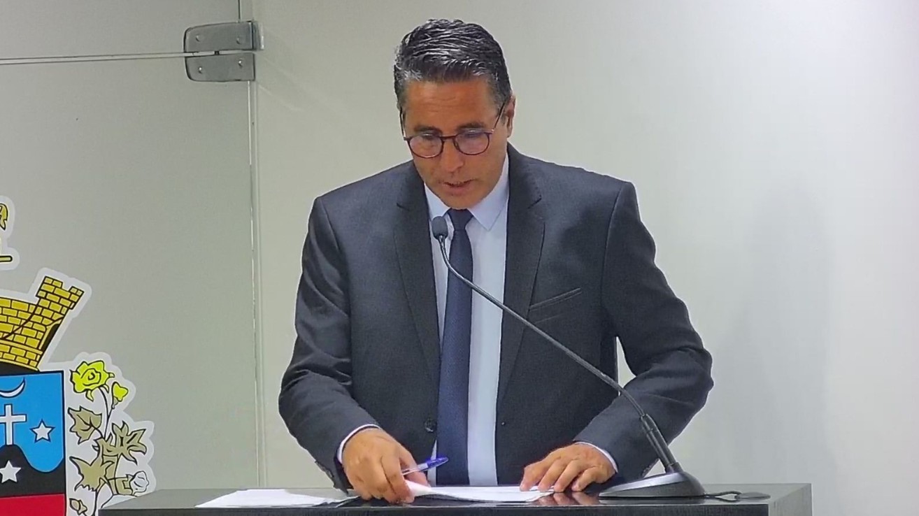 LEANDRO MAGRÃO FAZ APONTAMENTOS SOBRE REQUERIMENTO RELACIONADO À GCM DE TATUÍ