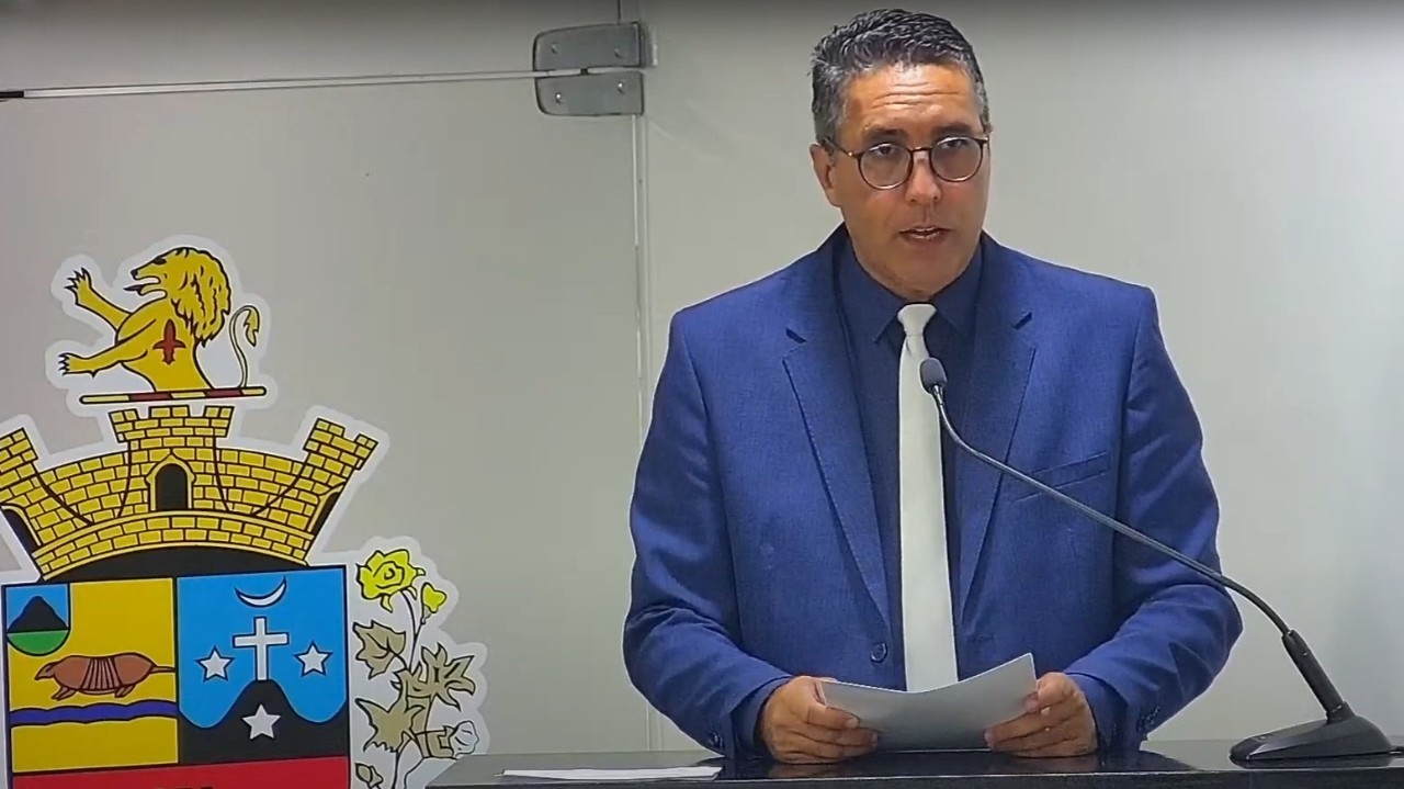 LEANDRO MAGRÃO FALA SOBRE MOÇÕES DE SUA AUTORIA