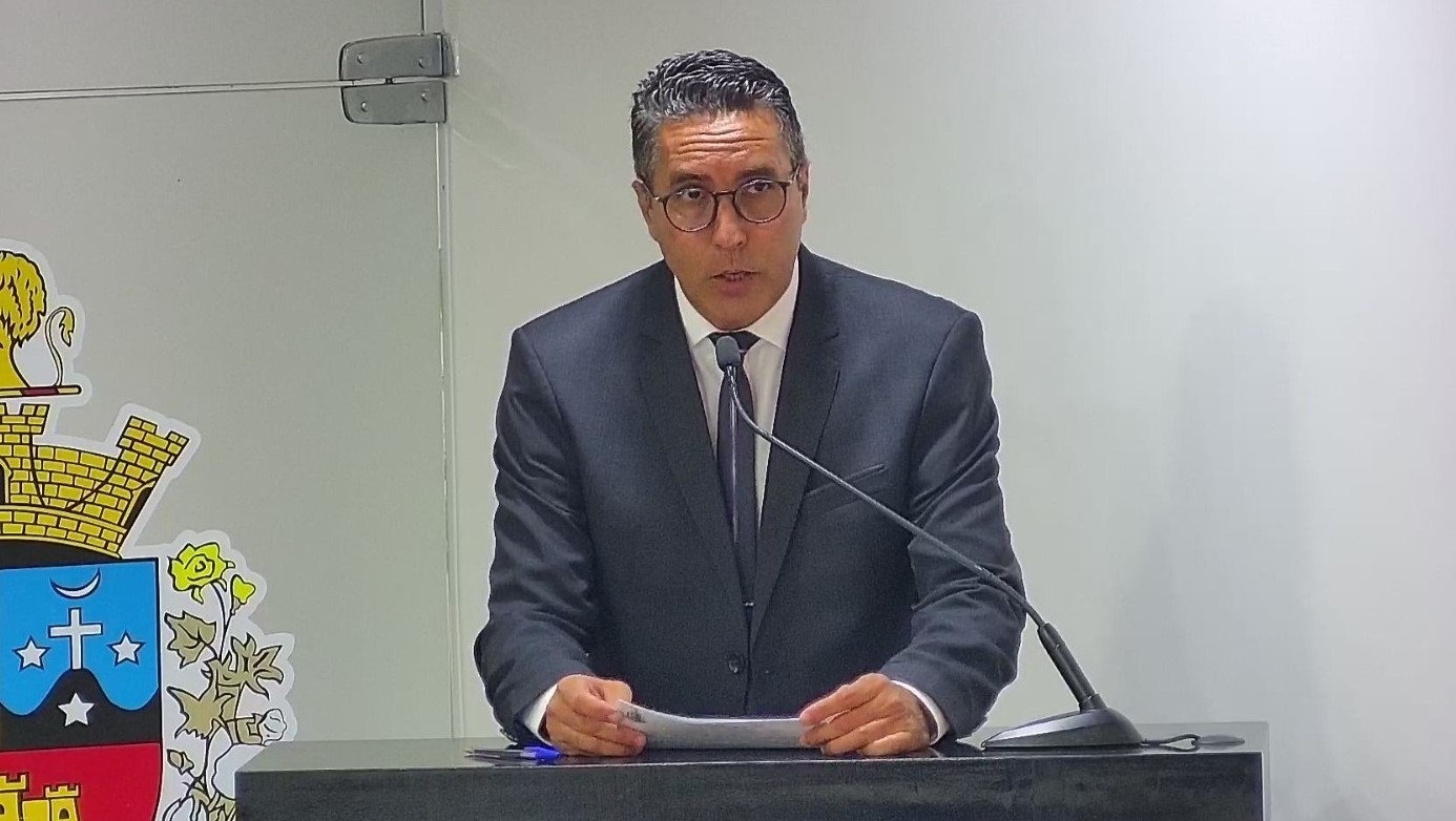 LEANDRO MAGRÃO PEDE TOLERÂNCIA NO HORÁRIO PARA ENTREGA DOS MEDICAMENTOS DE ALTO CUSTO