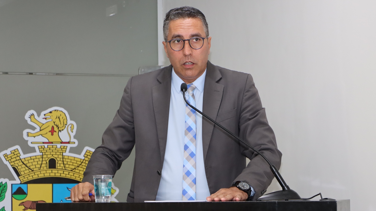 LEANDRO MAGRÃO RESSALTA QUE AS MÃES ATÍPICAS FAZEM PARTE DA GERAÇÃO QUE VAI MUDAR A HISTÓRIA DE TATUÍ