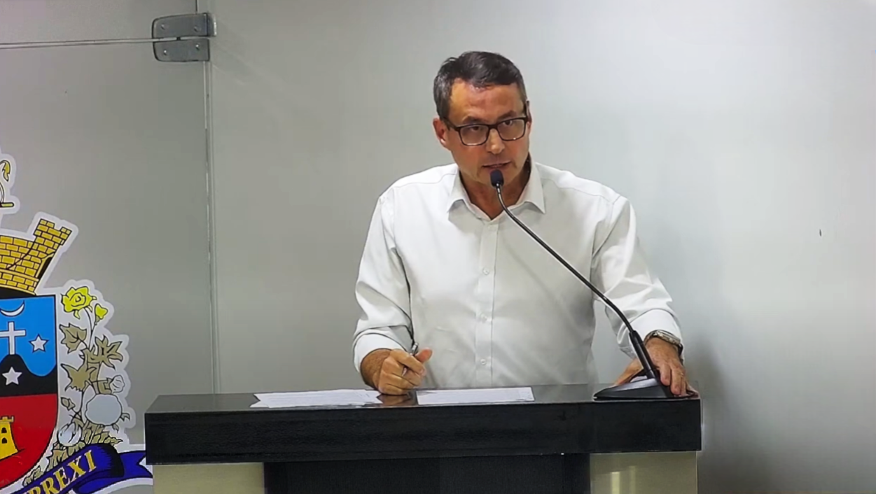 MARQUINHO DE ABREU AFIRMA QUE A DRS DEVE APOIAR O SERVIÇO DE HEMODIÁLISE EM TATUÍ 