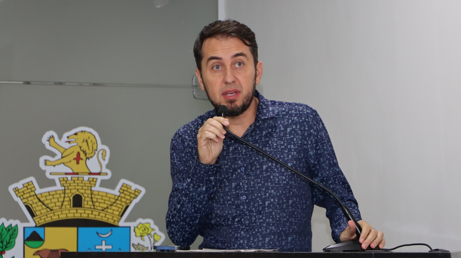 PAULINHO MOTOS TRAZ RESPOSTA SOBRE PAGAMENTO A MERENDEIRAS