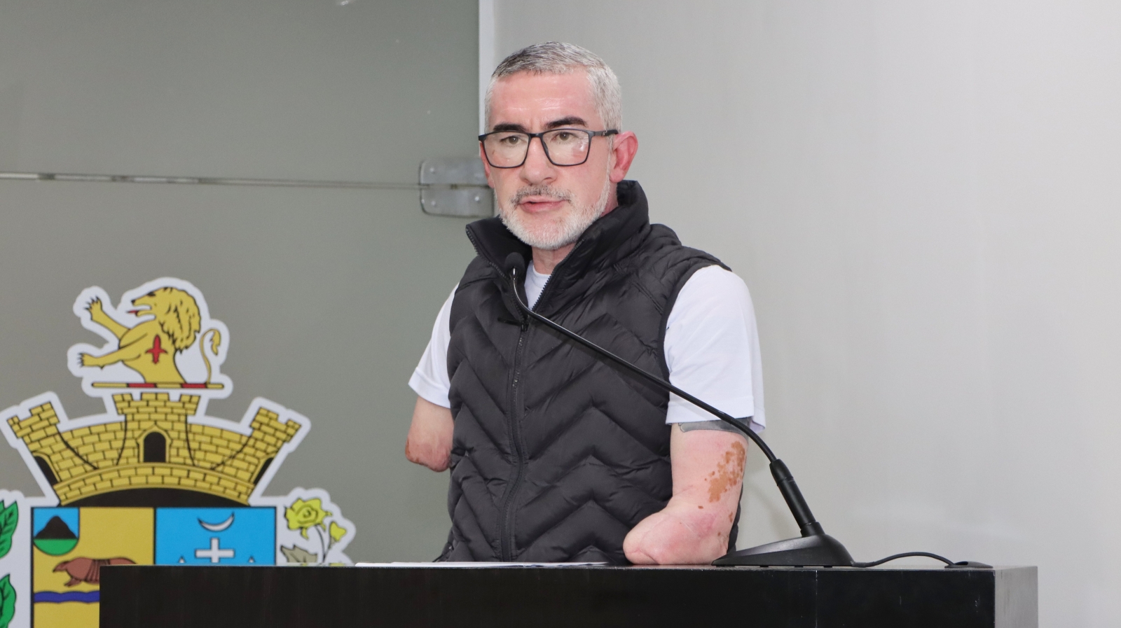 VADE MANOEL DEFENDE OS PROFISSIONAIS DA ENFERMAGEM